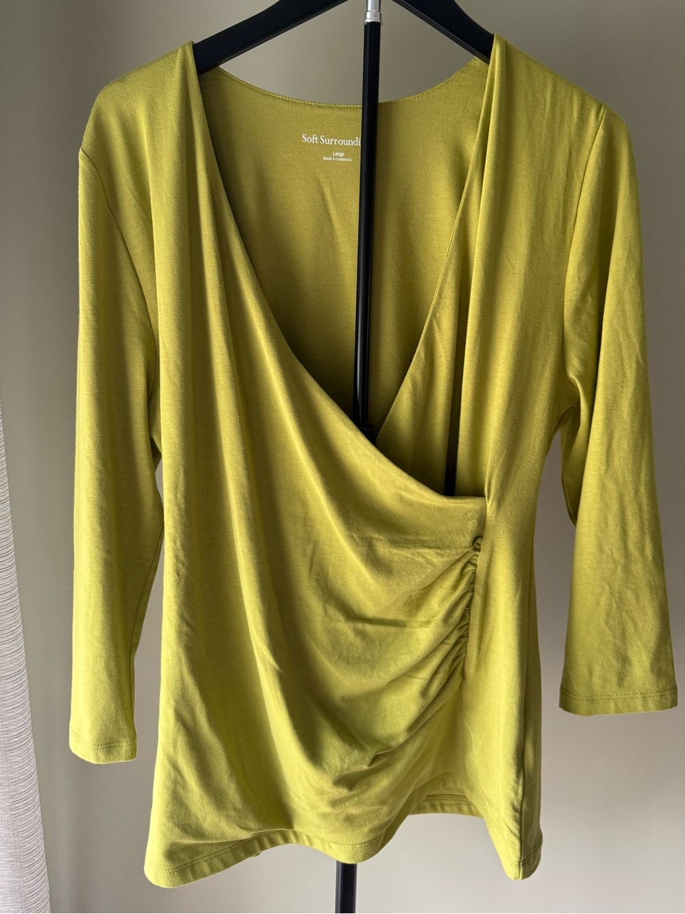 NWOT Soft Surroundings Chartreuse Wrap-Style Top Sz L (20" P2P) Never Worn